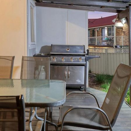 Canowindra Riverview Motel Екстер'єр фото
